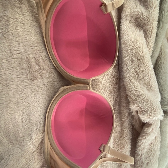 Convertible wear everywhere push-up bra - Picture 3 of 4